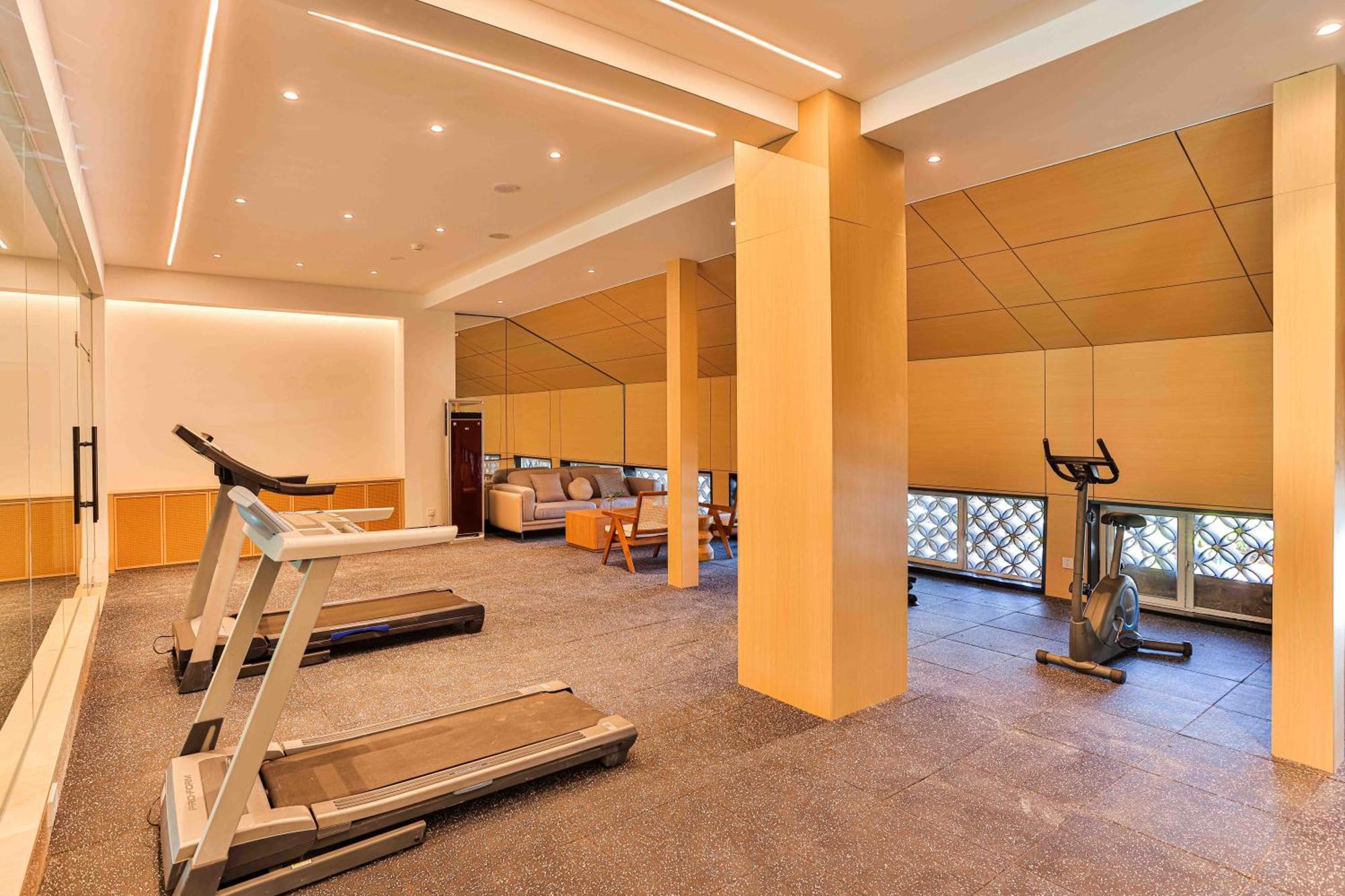 Shuangrong Hotel 4*
